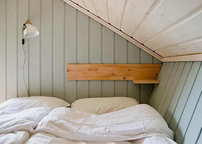 Seaside With Views In Vestfold 度假居 *